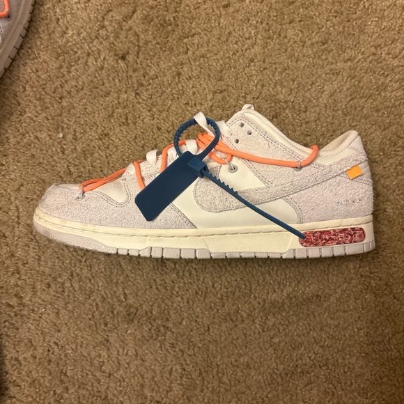 Nike Off White Lot 19
